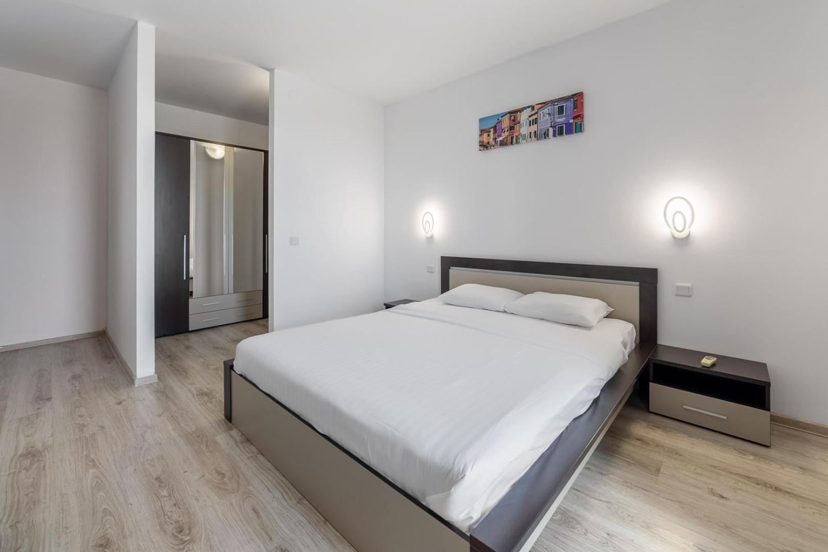 Monaco Grand Apartments By Citybookings Букурещ Екстериор снимка